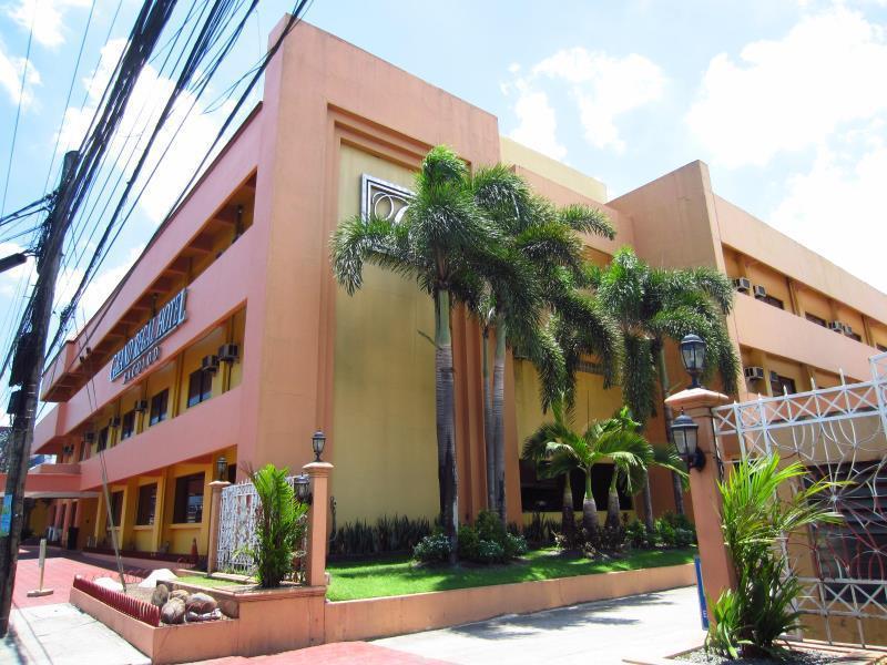 Grand Regal Hotel Bacolod Exterior photo
