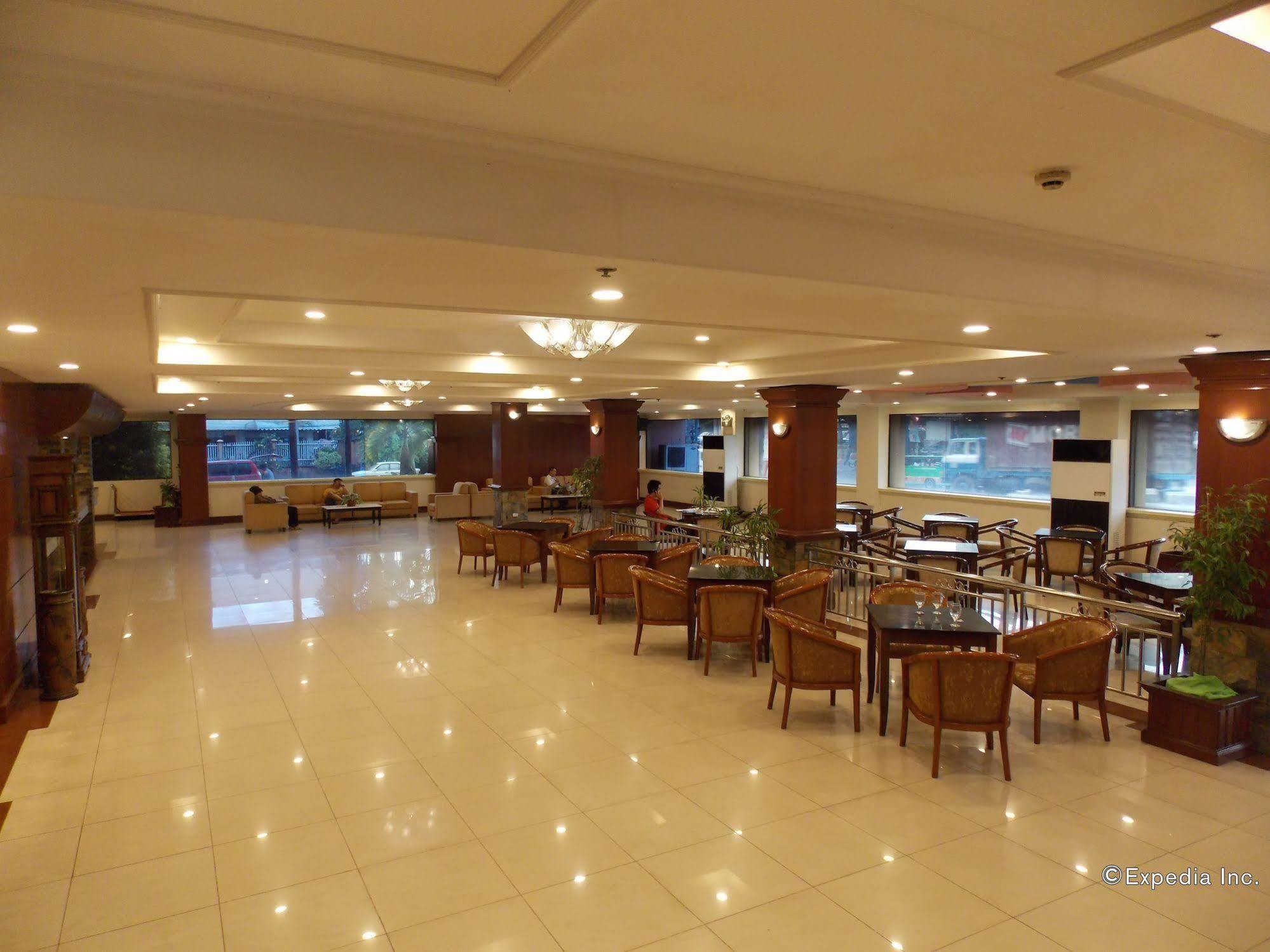 Grand Regal Hotel Bacolod Exterior photo