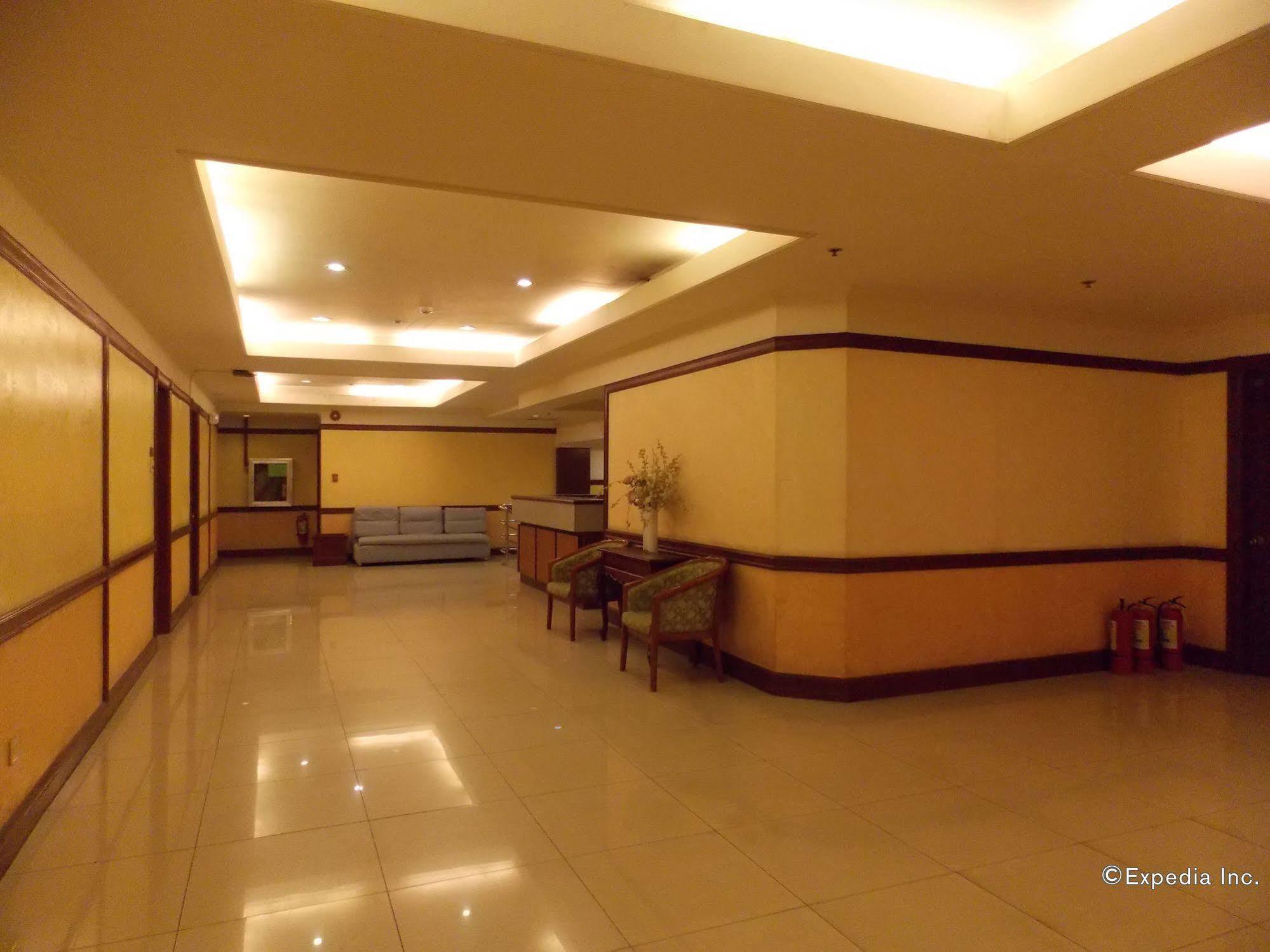 Grand Regal Hotel Bacolod Exterior photo