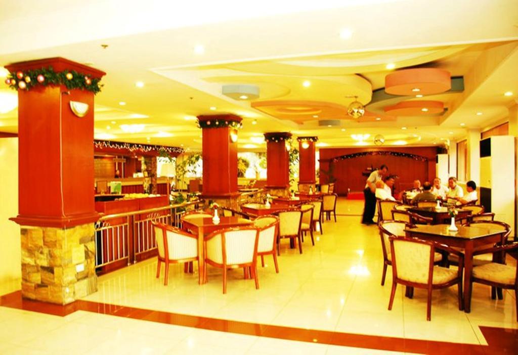 Grand Regal Hotel Bacolod Exterior photo