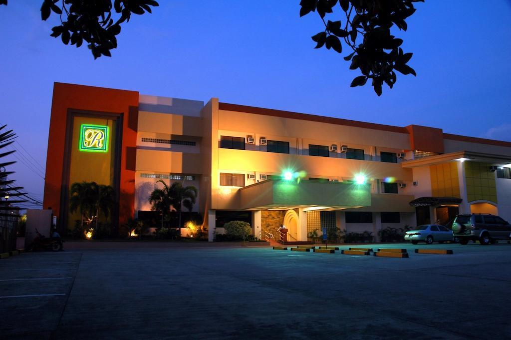 Grand Regal Hotel Bacolod Exterior photo